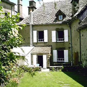 Bed & Breakfast Chambre D'hotes La Maison De Barrouze, Salers